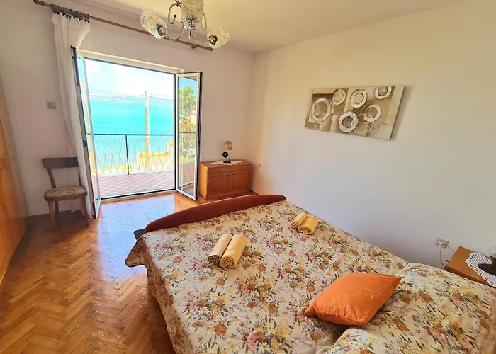 Seaside House Kukljica, Ugljan - 24011 Дом отдыха Куклица