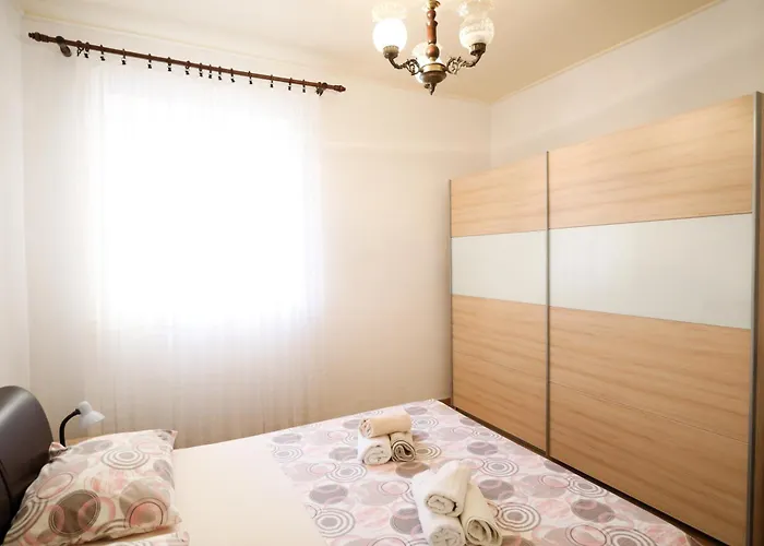 Seaside House Kukljica, Ugljan - 24011 Дом отдыха Куклица